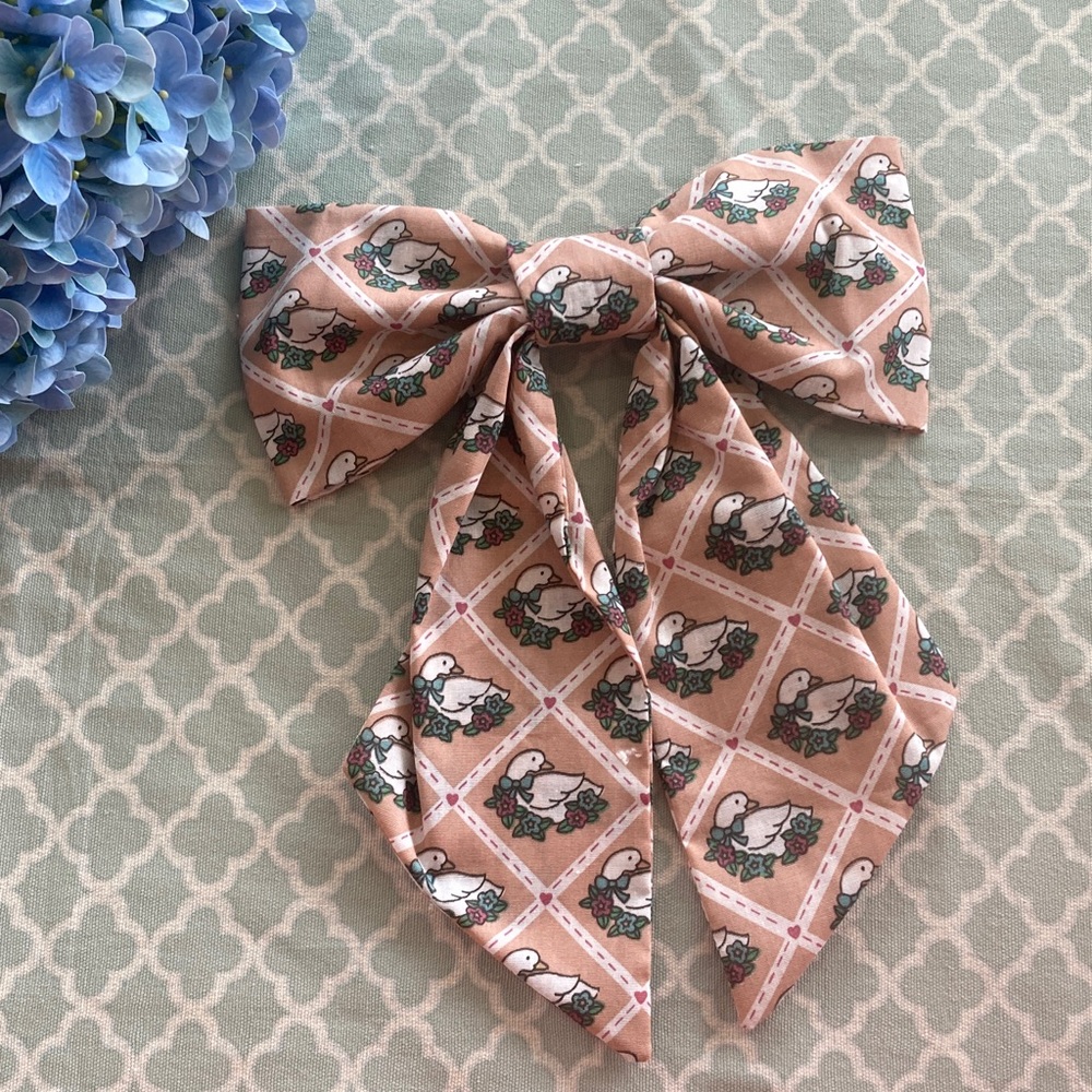 Handmade Fabric Vintage Goose Print Bow for Wreath